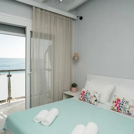 Aegean View * Loutra Elevtheron